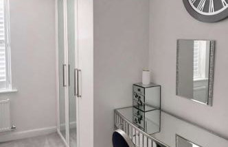 The Grand 4-Bed Ebbsfleet Home - Big Garden & Parking Space, Near Bluewater - Foto 21