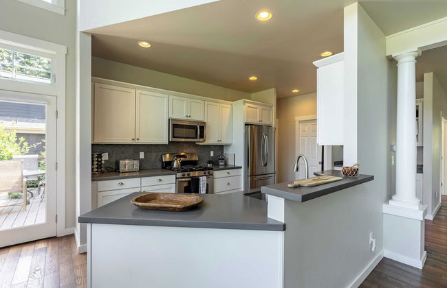 Langley by the Sea by Avantstay Panoramic Vistas - Photo 14