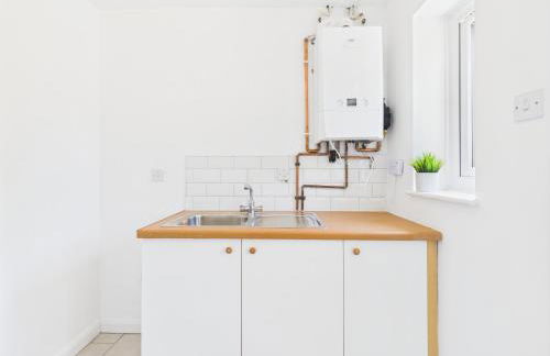 Modern 3 bed home Wolverhampton New Cross Hospital City Center - Foto 7