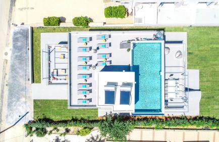 Naval villa-Panoramic villa with heated pool on the roof - Photo 4