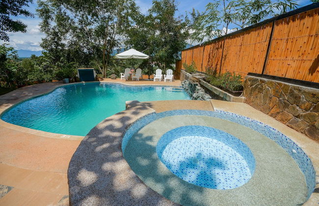 Hilltop Pool and Villa - Foto 33