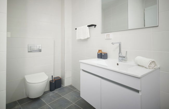 Machne Yehuda Vacation Apartment - Photo 27