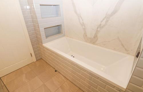 Aurelian House - Photo 29