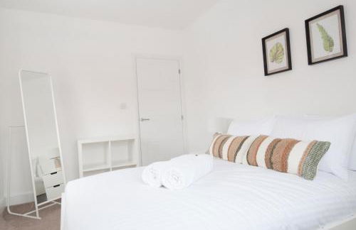 Lysander House - Modern, 4-Bed House, near Alton Towers - Foto 15