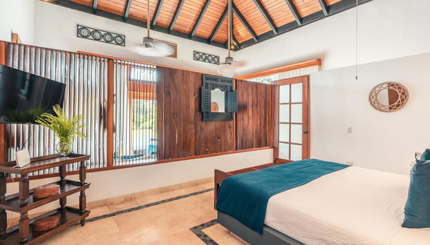 Bungallow With Private Backyard and Pool - Foto 5, Habitación