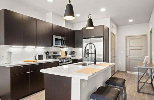 Stunning Westgate CozySuites by stadium with pool 8 - Foto 8