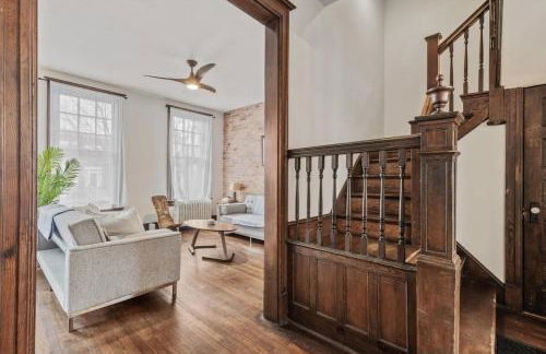 3-BR Historic Home Nestled Btw Petworth & CoHi - Foto 1