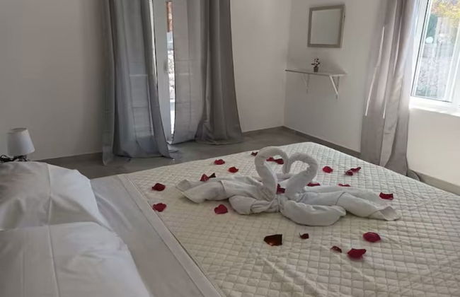 The Sun House in Paradisi - Photo 1