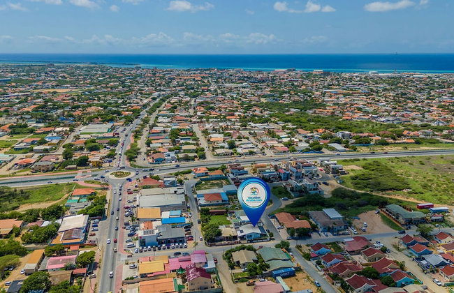 NEW Modern 3BR 3BA Private Pool Centrallylocated - Foto 42