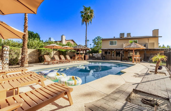 Tiki Paradise w Htd Pool Putt Grn Tiki Bar - Photo 36