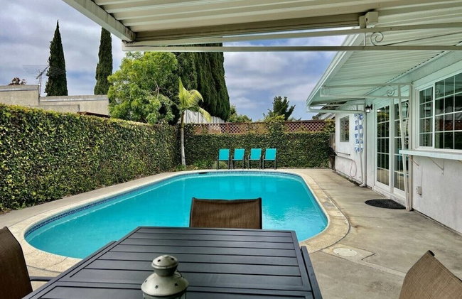 Large Family Pool Home 2.5 Miles To Disney w/3 King Beds!!! - Foto 47