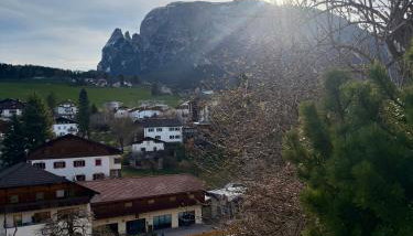 Casa con vista Sciliar centro paese PINK con parcheggio privato - Foto 1