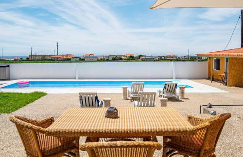 Wake up with the Sea Breeze- House with pool AP2 - Foto 1