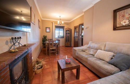 VILLA Elisabeth con Piscina Climatizada Chimenea y Terraza - Foto 14