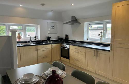 Gatwick 2 Bed Apartments Free Parking - Foto 13