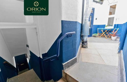 ORION SHORT STAYS is a Renewable Energy Specialist accommodation Provider based in Dundee, We have many properties available for large groups, ASK us for more details and for Custom Quotes, Many properties close to the PORTs and for Large Teams of 100 - Foto 34