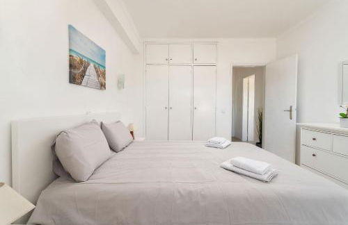 Host Wise - Lively Charming Apartment w Pool - Foto 11