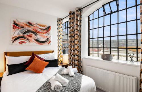 3 Bed Flat - Sleeps 6 - Parking - Wifi - Foto 1