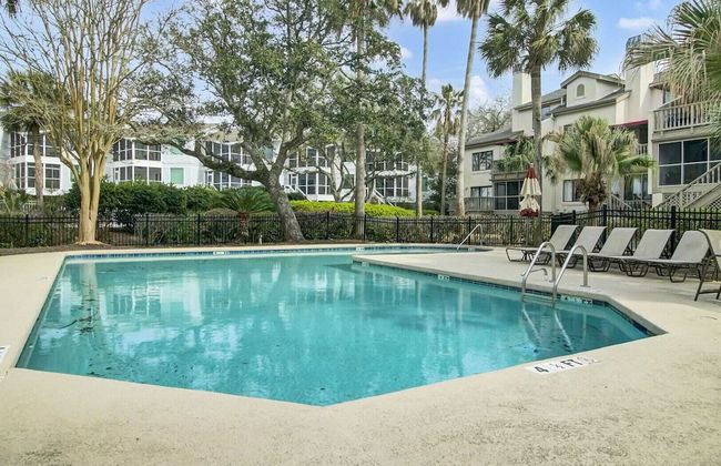 401 Yacht by Avantstay Marina View, Pool, Porch - Foto 24