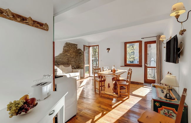 Garden Home - Photo 7