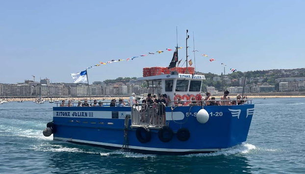 Giro in barca all'isola di Santa Clara - Photo 3, Lungo la costa di San Sebastián