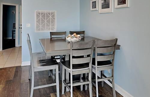 Love & Memories - Photo 10