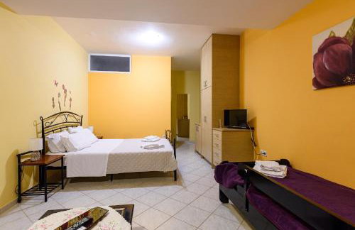 Terpsi Apartments - Kyparissia Garden Retreats - Photo 48