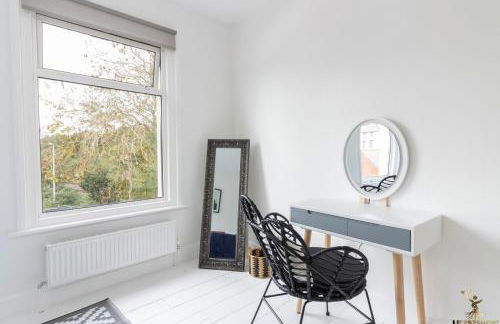 Luxe Garden House Sleeps 6 Central Exeter - Foto 59