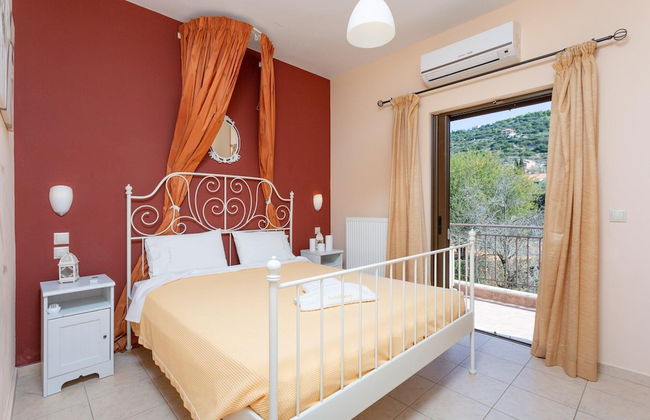 Villa Eufrosini Large Private Pool Walk to Beach Sea Views A C Wifi Car Not Required - 2301 - Foto 34