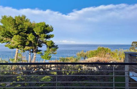 Nama Beach House - Photo 19