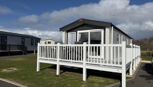 30 Wells Close - Photo 1