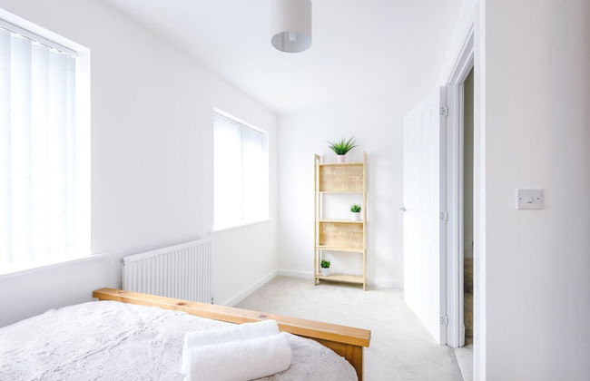 4 Bedroom 3 Bathroom Contractor Home MCR - Foto 5