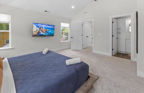 Lux House & Carriage house Furnished for Comfort - Foto 25