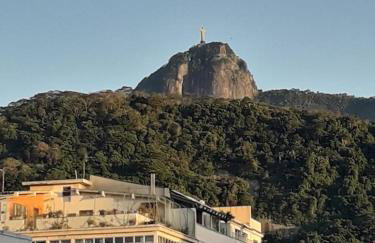Aconchego e sossego Copacabana - Foto 32