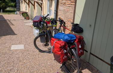 PETIT MAS COSY DU BORD DE LOIRE a 15 MM DU PARC LE PAL - Foto 9