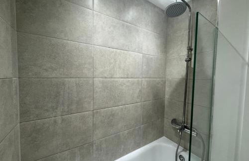 Streatham House - 2 Bedroom - Sleeps 6 - Free WiFi - Foto 15