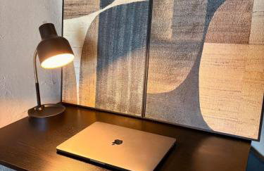 Spacious Loft with Fireplace - near CSU, Playhouse, Progressive field, R&R Hall of Fame with Gym & Sauna and Sleeps 12 - Foto 7