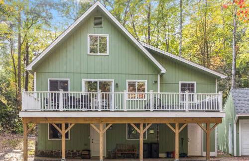 Cozy Mountain Retreat Fireplace Deck Near Lakes - Foto 31