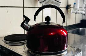 Stúdio Completo com Ar e wifi rápido em itapuã - Foto 20