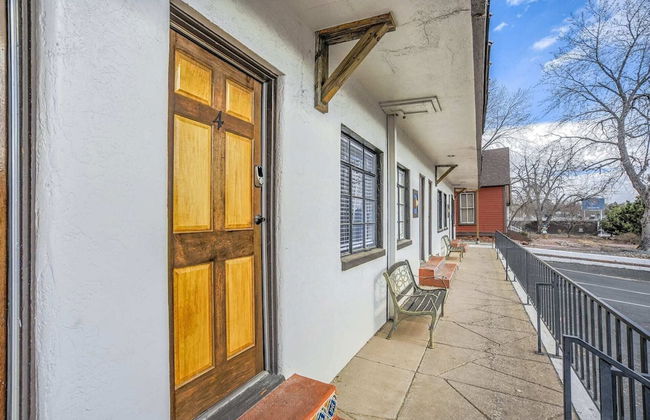 1BD Cozy Suiterestaurants & Hiking!dogs Welcome - Photo 13