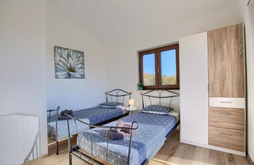 Family-Friendly Villa Amorea with Pool in Nature - Foto 40