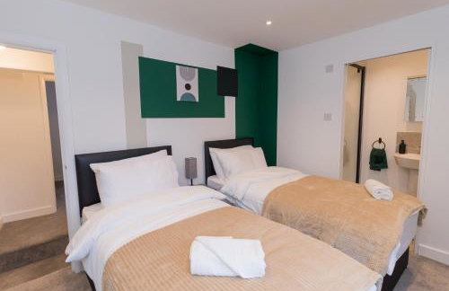 Perfect for Contractors & Families - Free Parking - Foto 2