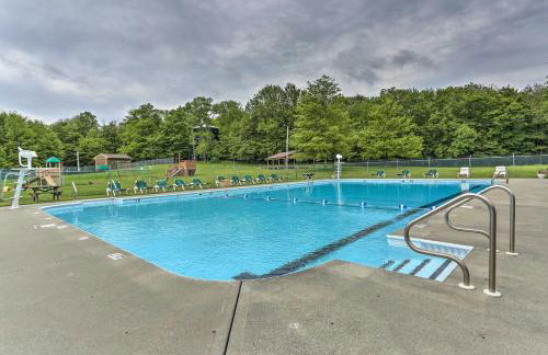 Peaceful Wooded Retreat at Lake Wallenpaupack! - Foto 28