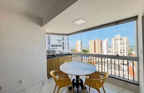 Apartamento alto padrão com área gourmet - Foto 1