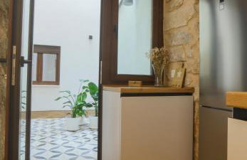 VELALMA -Edificio exclusivo de apartamentos turisticos en Centro histórico-JAEN - Foto 46