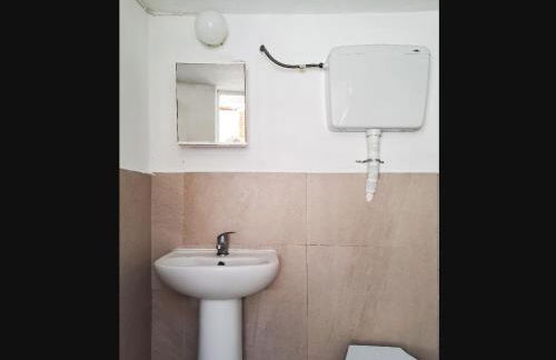 ΕΞΟΧΙΚΗ ΚΑΤΟΙΚΙΑ ΜΕ ΑΥΛΗ - Foto 12