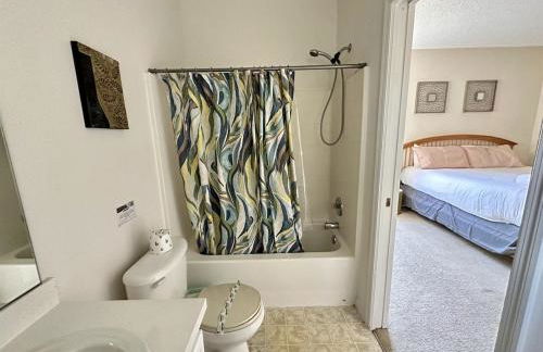 258 Sunset · Sunset Themed Retreat - Sleeps 10 - Foto 20