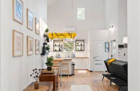 1B Luxury European Barndo FARM STAY Wedding Venue - Foto 34