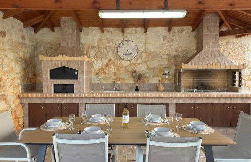 Kyparisses Villa with Private Pool - Foto 35