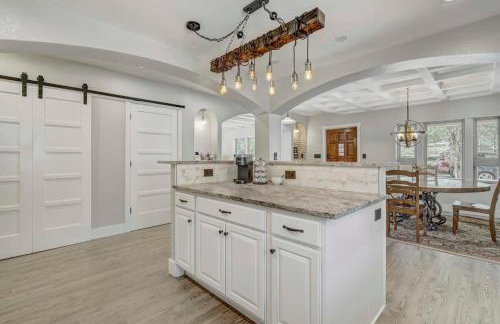 Red Rock Farmhouse - Patio Paradise Hiking Trails - Foto 23